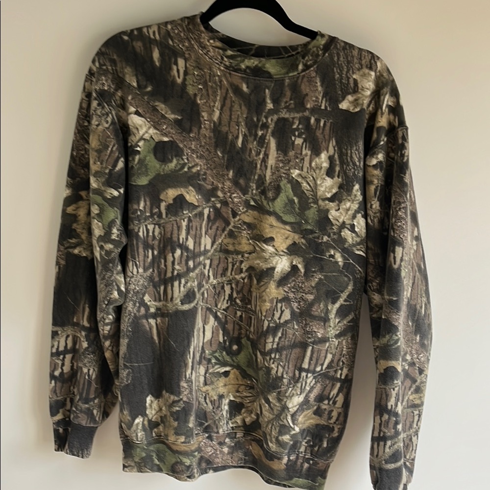 Camouflage Long Sleeve Sweatshirt